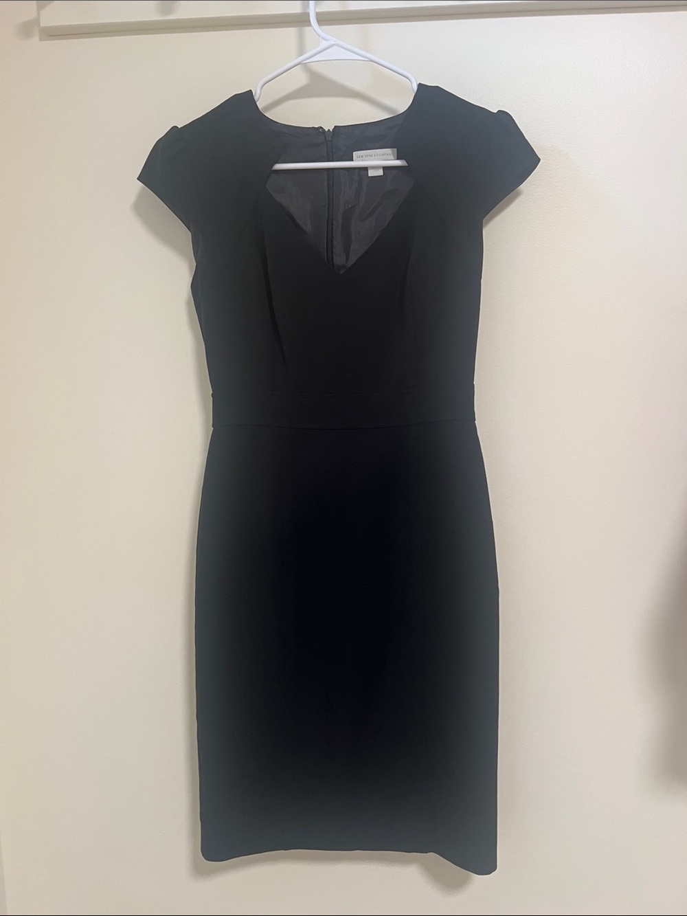 SIZE 0 Classic Black Sheath Dress - Women's Elegant Office Dress